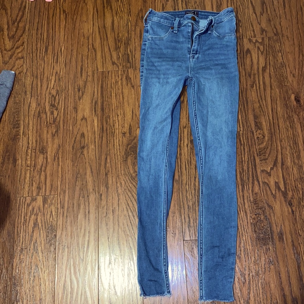 abercrombie and fitch jeans